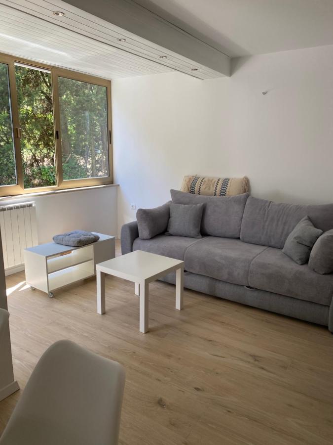 At Alex Apartments Koper Buitenkant foto