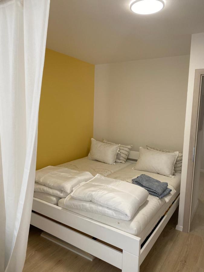 At Alex Apartments Koper Buitenkant foto