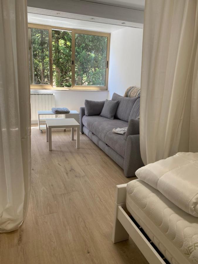 At Alex Apartments Koper Buitenkant foto